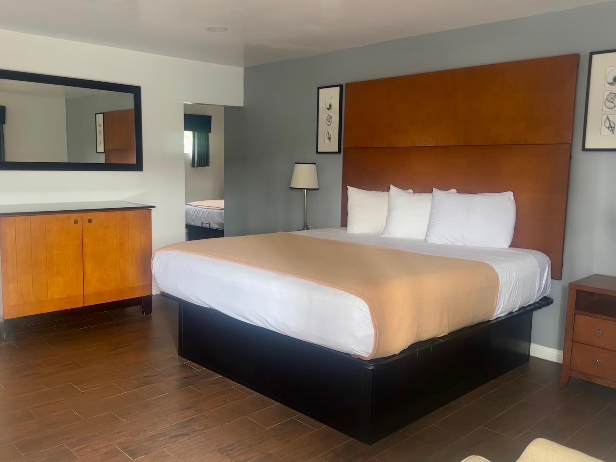 Oceanside Inn & Suites Zewnętrze zdjęcie