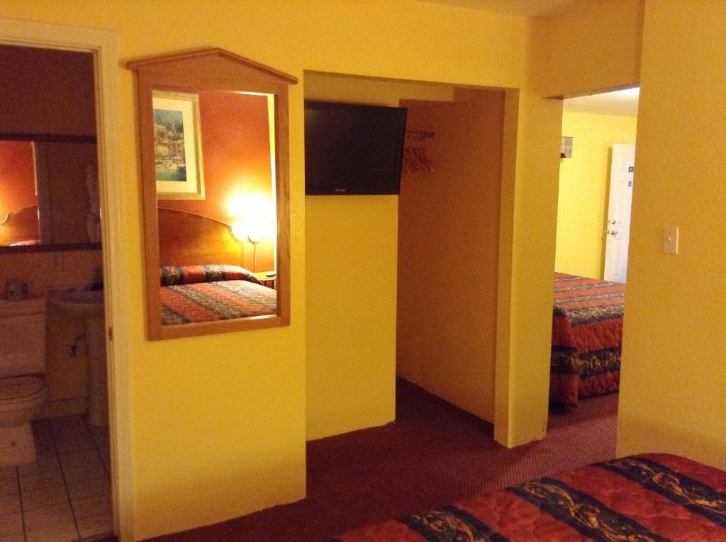 Oceanside Inn & Suites Pokój zdjęcie